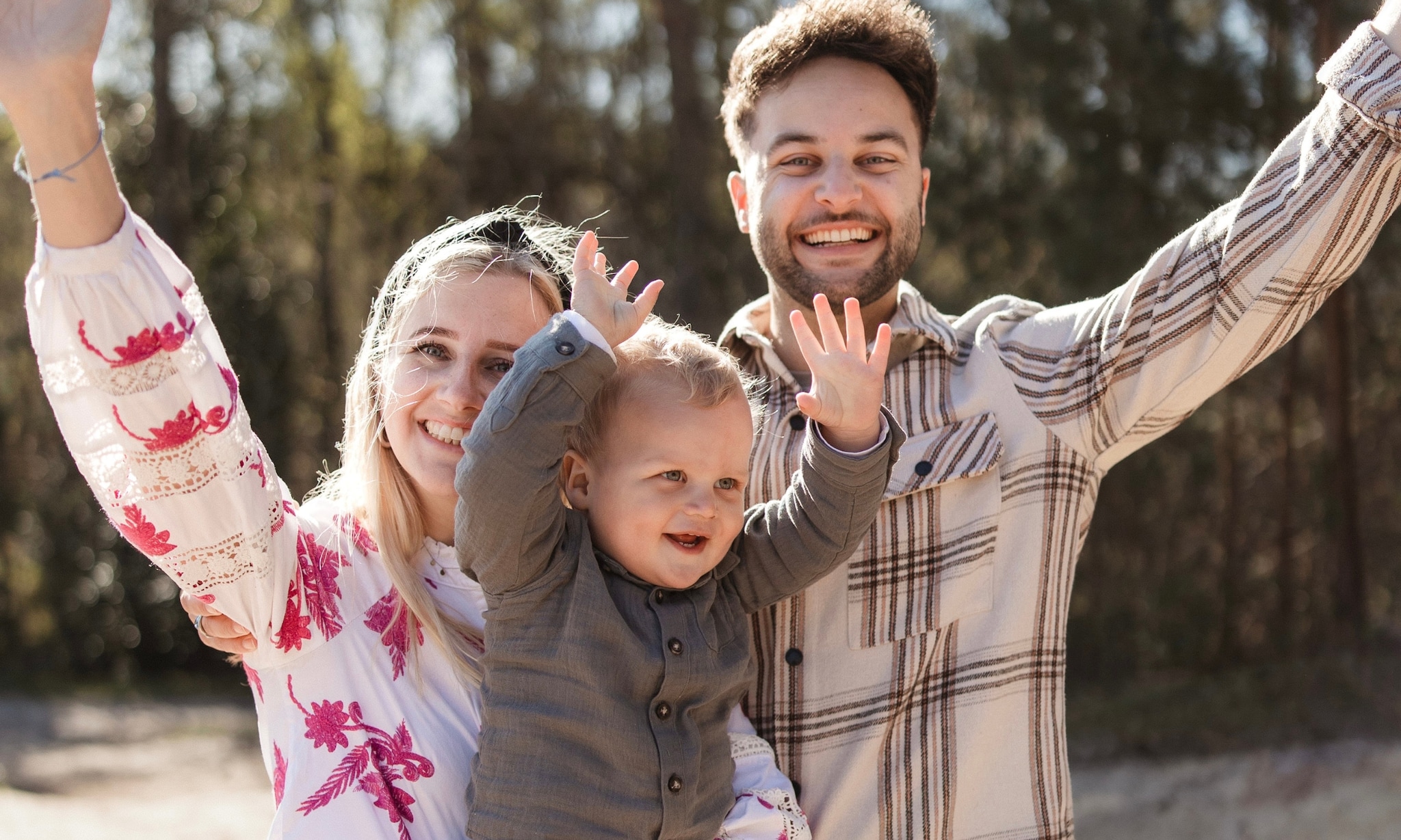 De zoon van Yara (29) kreeg op zijn eerste verjaardag hersenvliesontsteking en werd doof