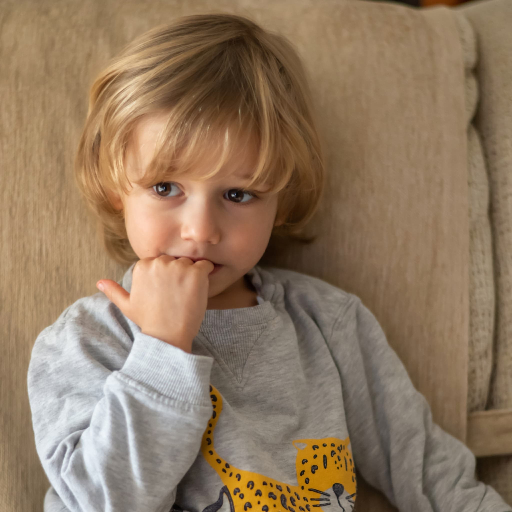 nagelbijten bij kinderen