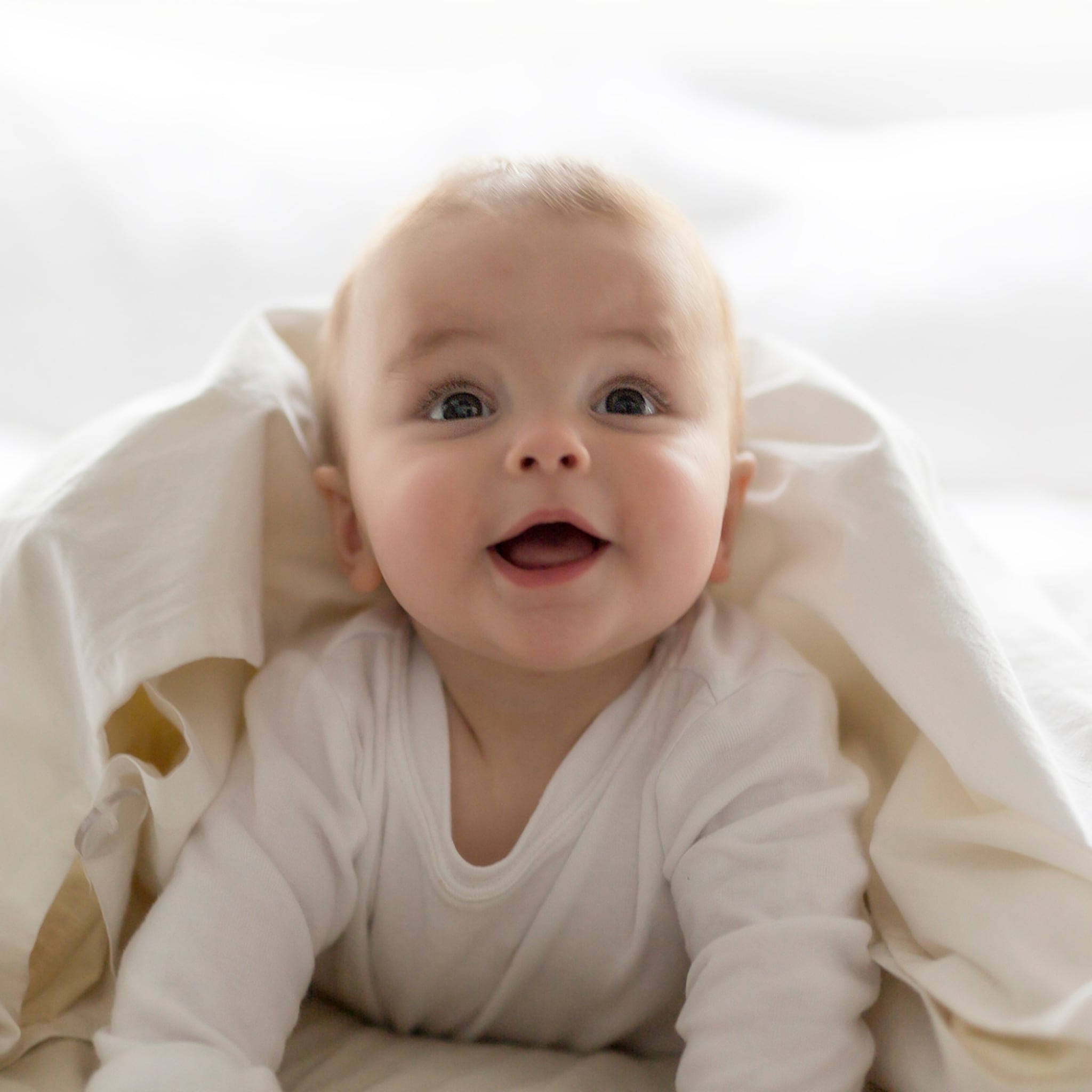 40x babynamen voor jongens en meisjes geinspireerd op de zon