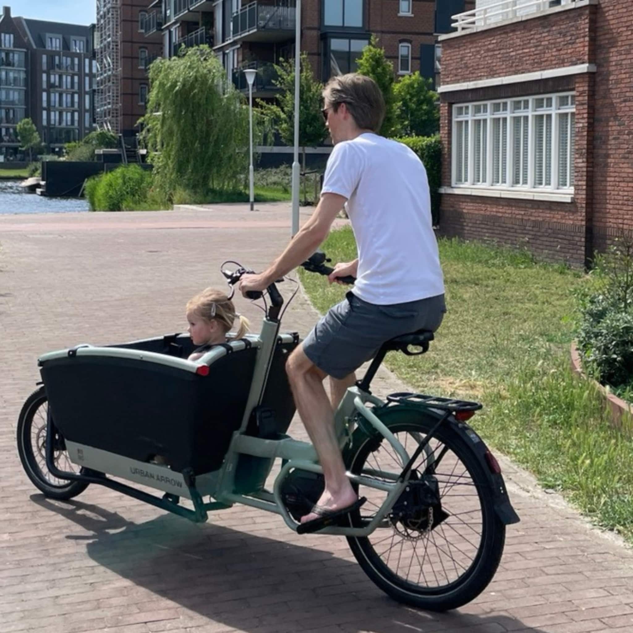 getest urban arrow elektrische bakfiets review