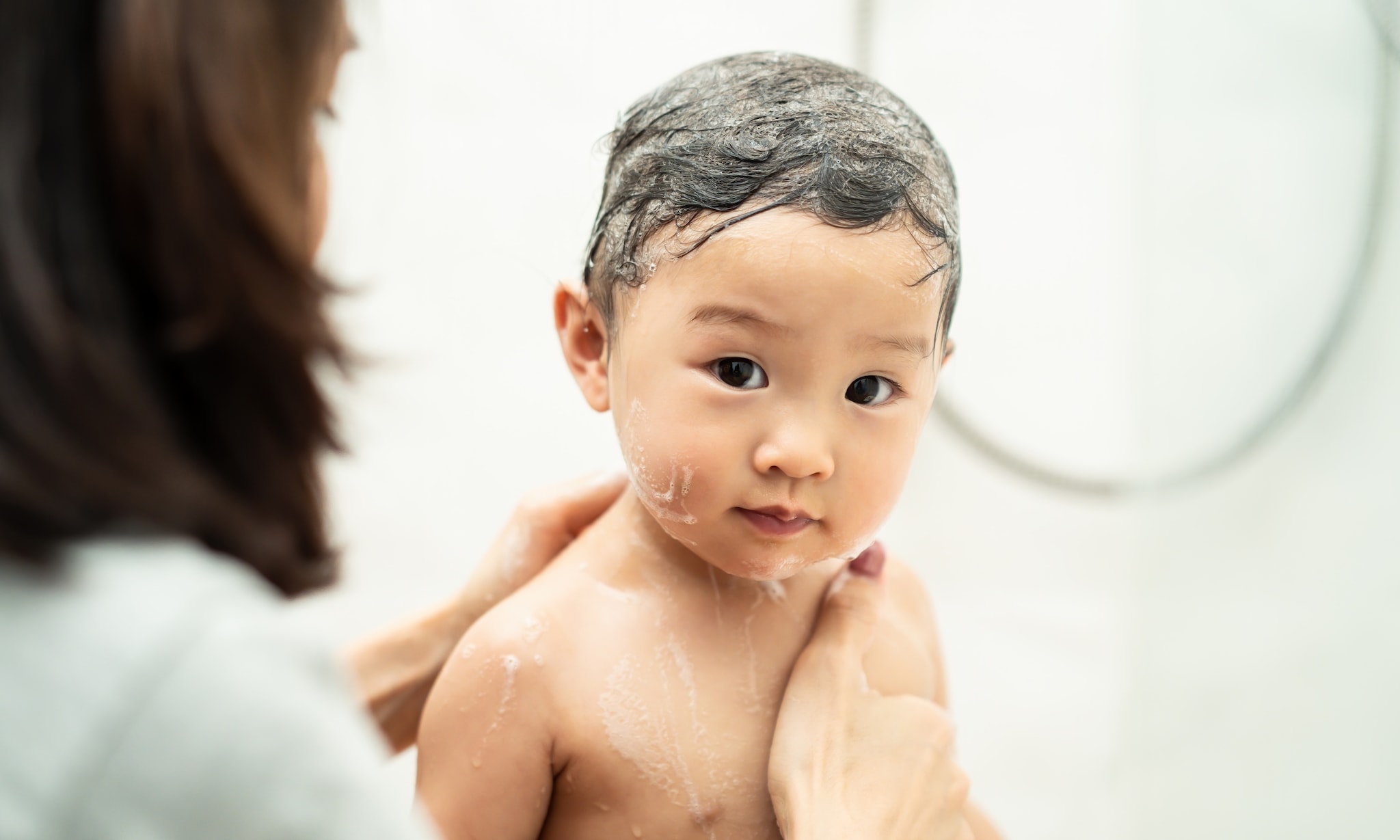 Durft jouw kind niet onder de douche? Hij is niet de enige.