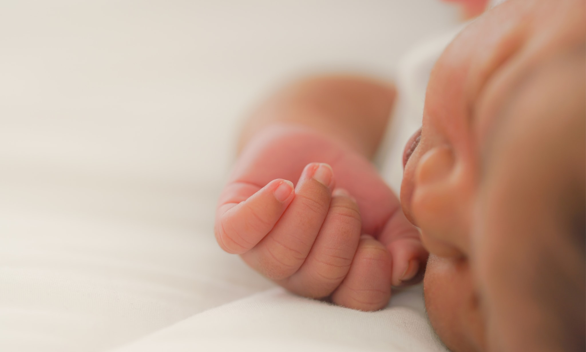 Jullie baby is jullie wonder. Het kan mooi zijn om die betekenis aan hem mee te geven in zijn naam.