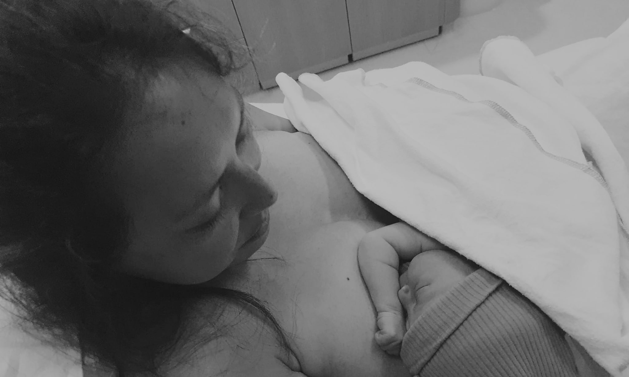 Marilyns bevallingsverhaal ‘Ik bleef mezelf voorhouden dat ik een roos was die langzaam openging’