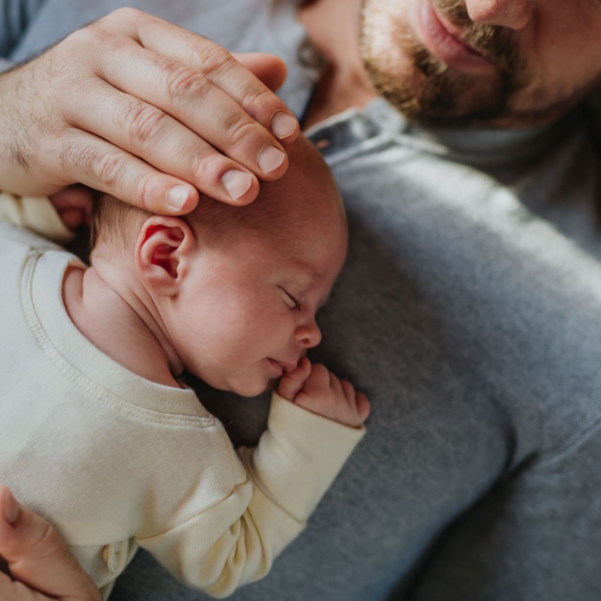 baby en veiligheid het eerste jaar